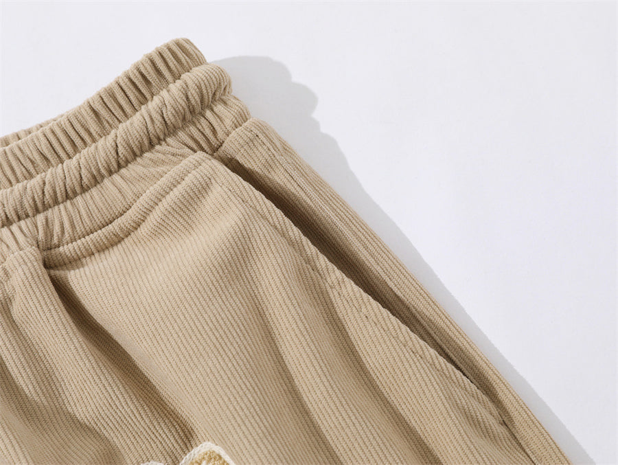 Letter Flocking Embroidered Loose Shorts Men